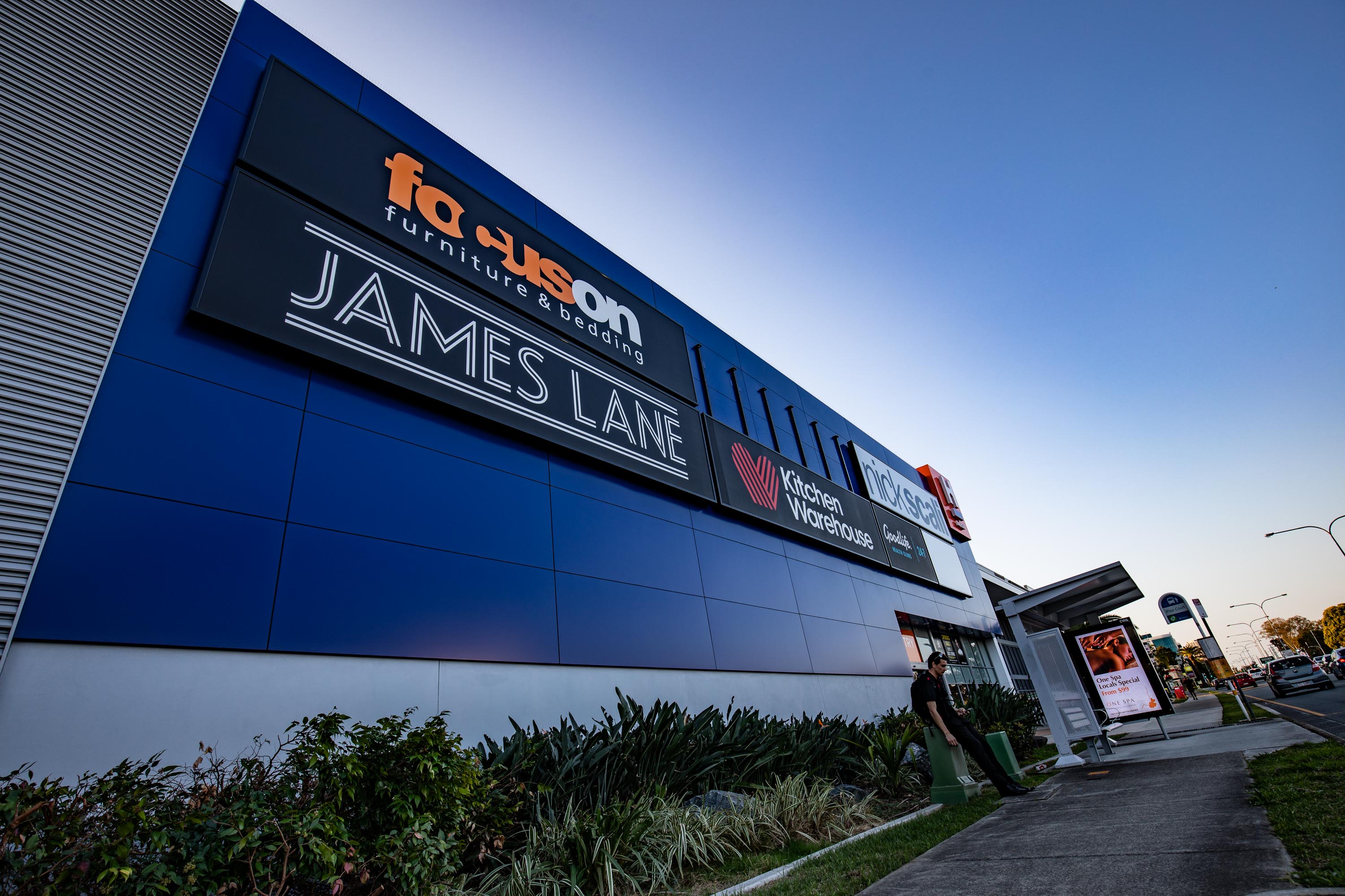 Home Co, Bundall TOMKINS Commercial and Industrial Builders