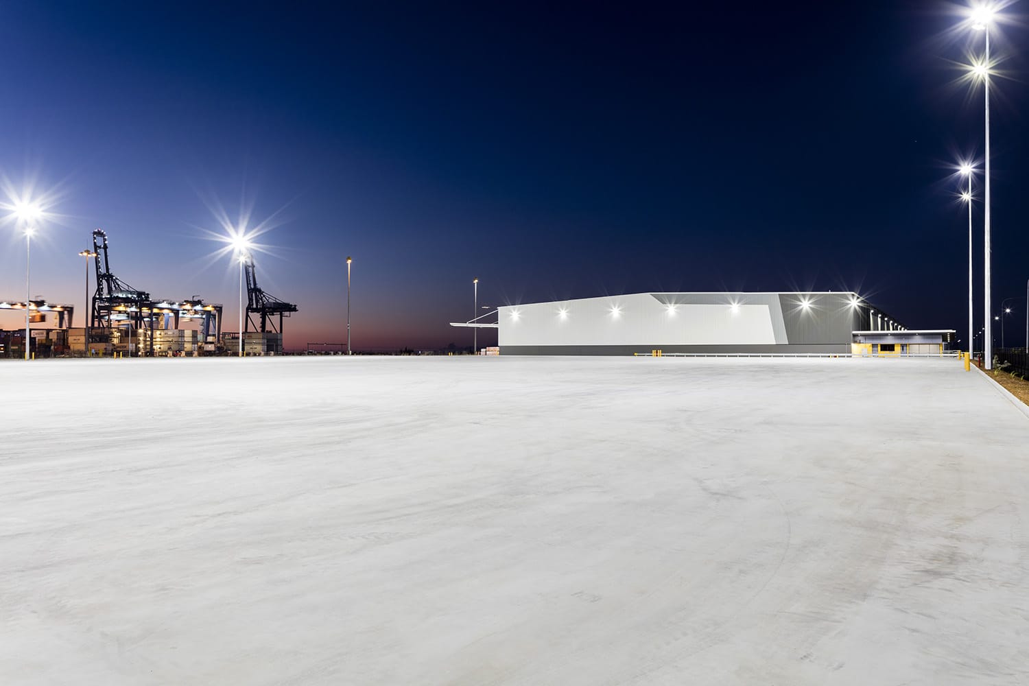 Silk Logistics Warehouse Port of Brisbane TOMKINS Commercial and