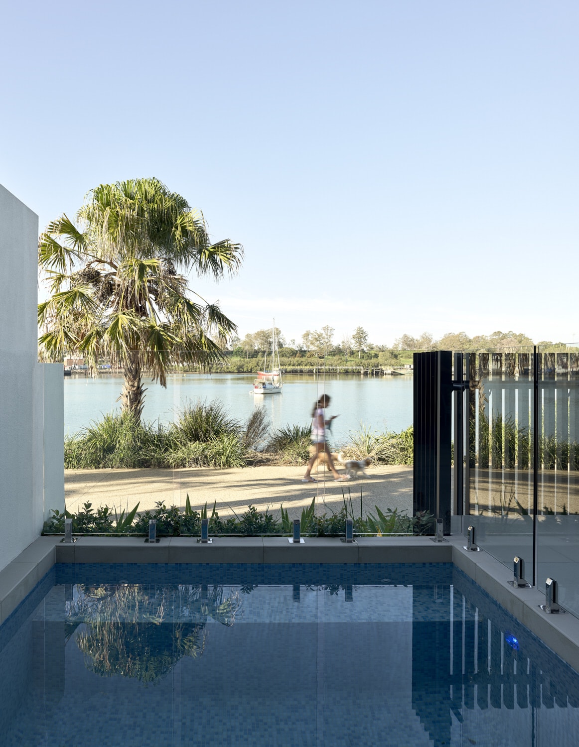 River Homes, Hamilton Reach TOMKINS Commercial and Industrial Builders